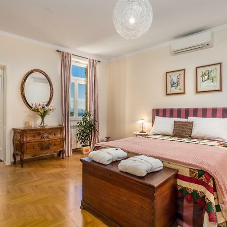 Villa Vilma Opatija Bagian luar foto
